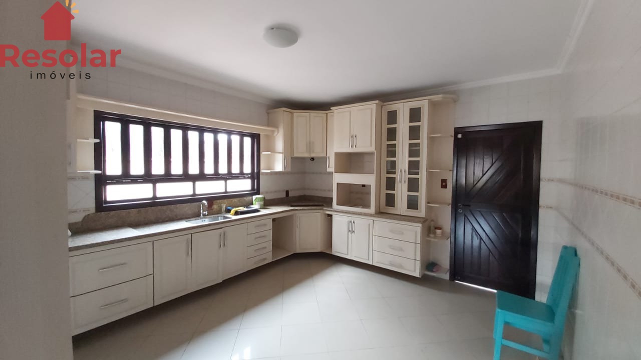 Sobrado à venda com 4 quartos, 220m² - Foto 15