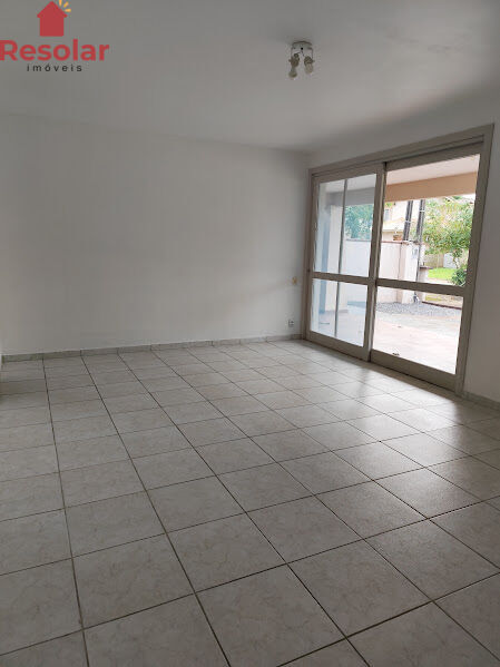 Casa para alugar com 3 quartos, 160m² - Foto 4