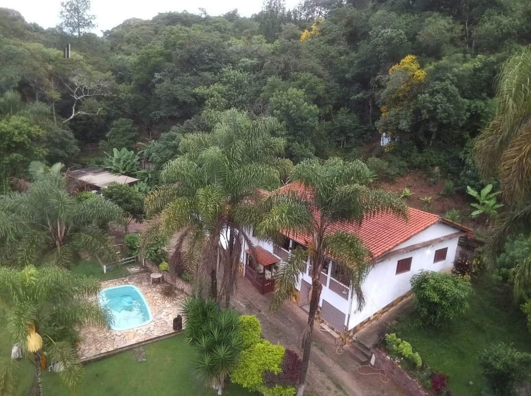 Fazenda à venda com 4 quartos, 180m² - Foto 3