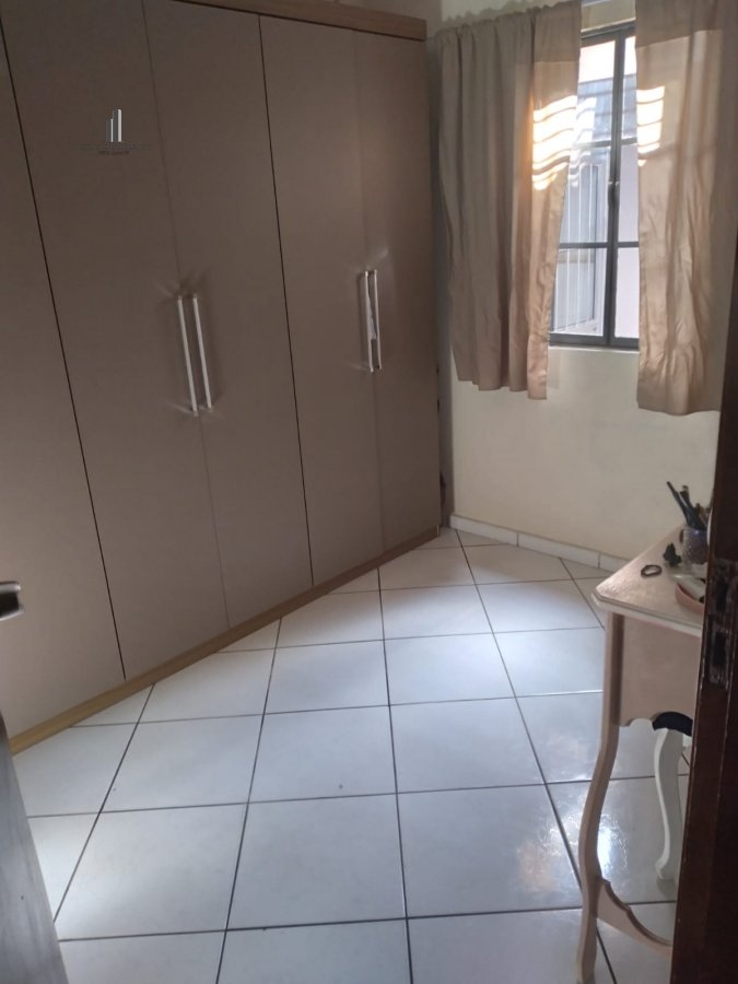 Casa à venda com 3 quartos, 203m² - Foto 22