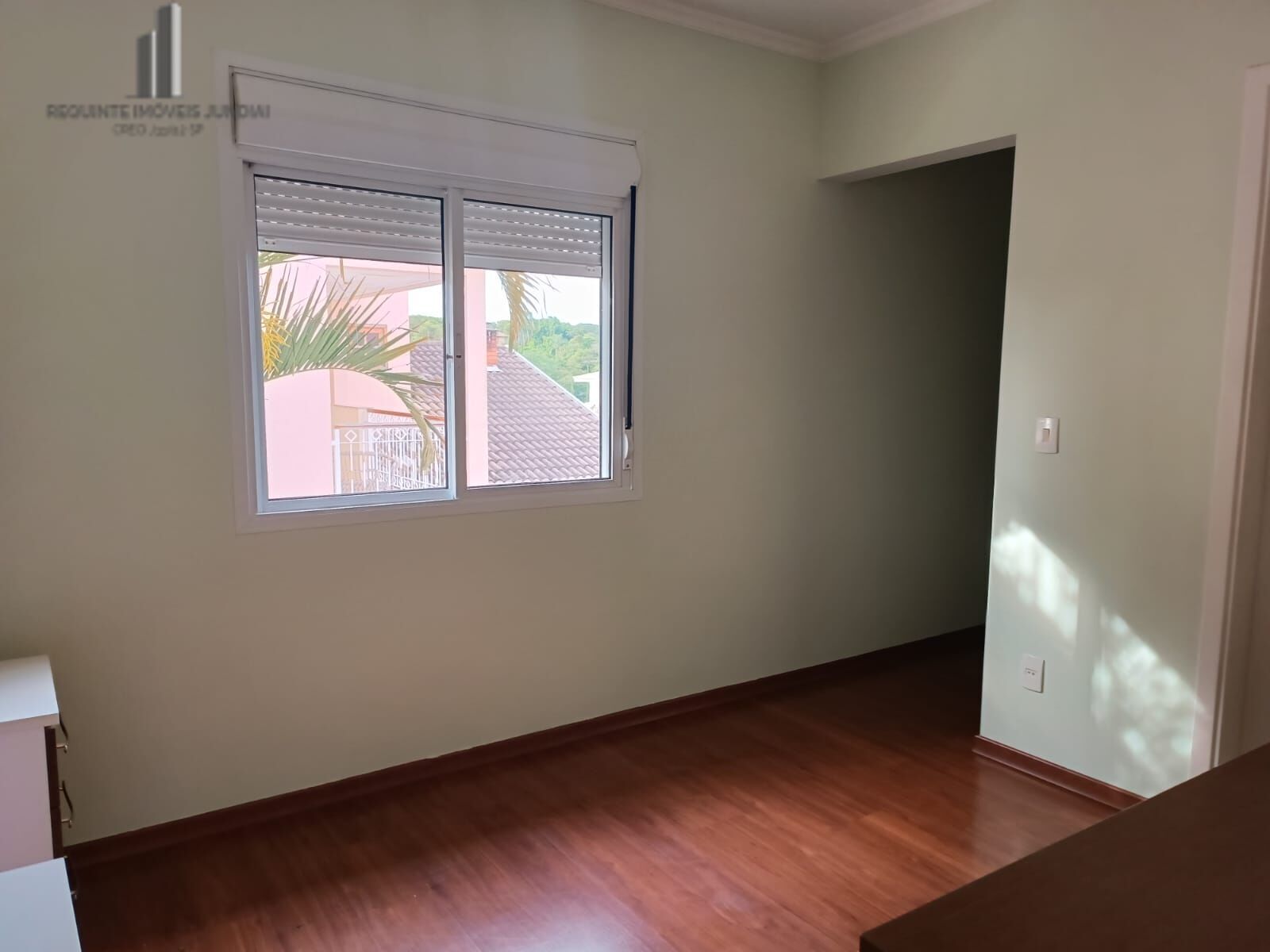 Casa de Condomínio para alugar com 3 quartos, 180m² - Foto 8