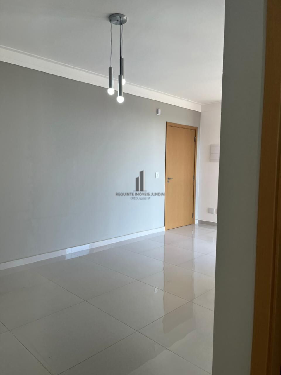 Apartamento à venda com 2 quartos, 72m² - Foto 3