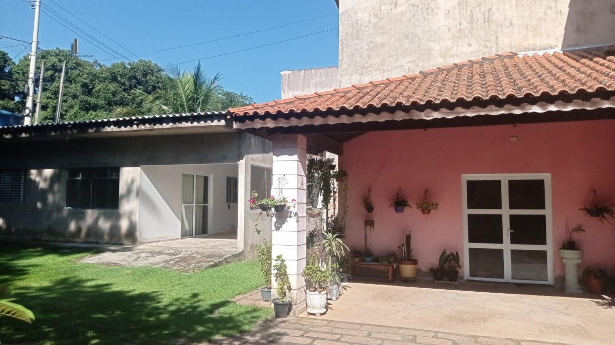 Fazenda à venda com 5 quartos, 1230m² - Foto 3