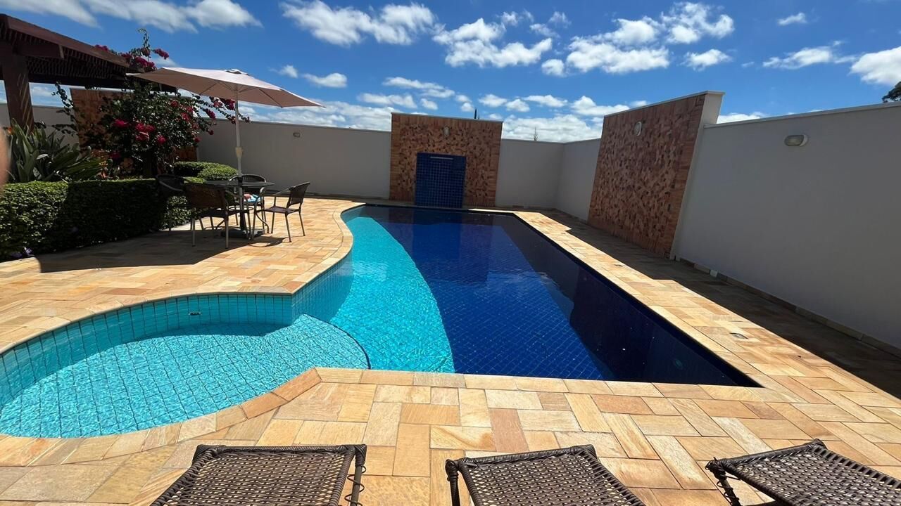 Casa de Condomínio à venda com 4 quartos, 404m² - Foto 8