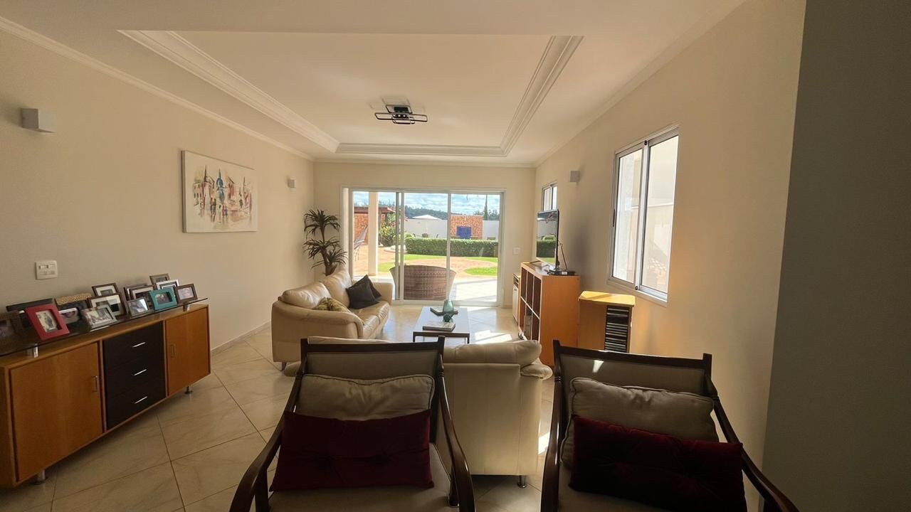 Casa de Condomínio à venda com 4 quartos, 404m² - Foto 13