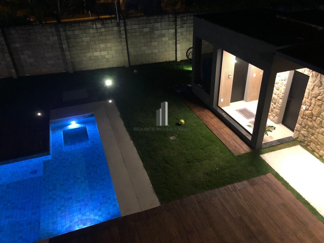 Casa à venda com 4 quartos, 400m² - Foto 6