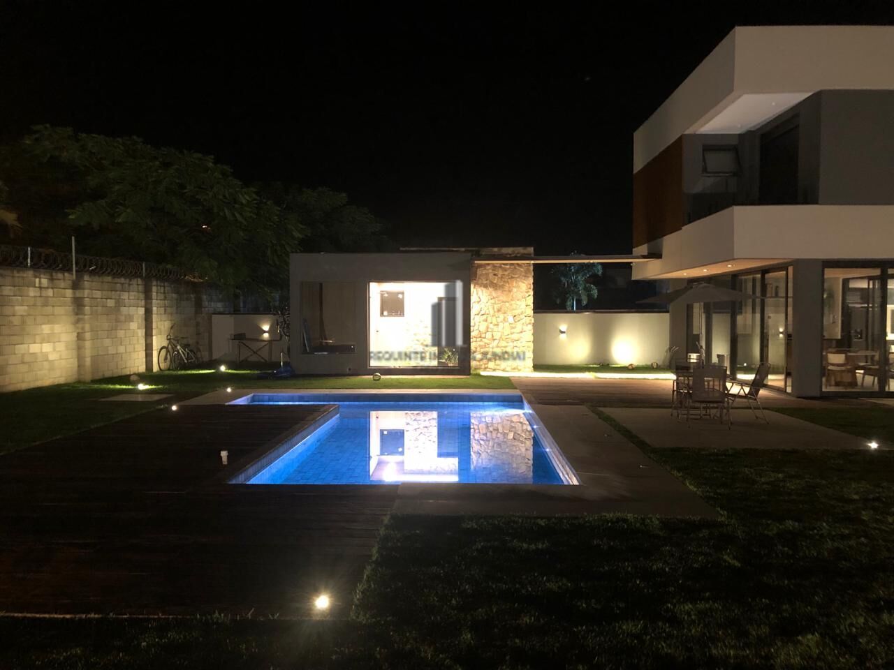 Casa à venda com 4 quartos, 400m² - Foto 5