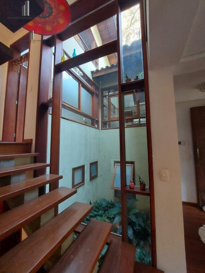 Casa à venda com 3 quartos, 428m² - Foto 13