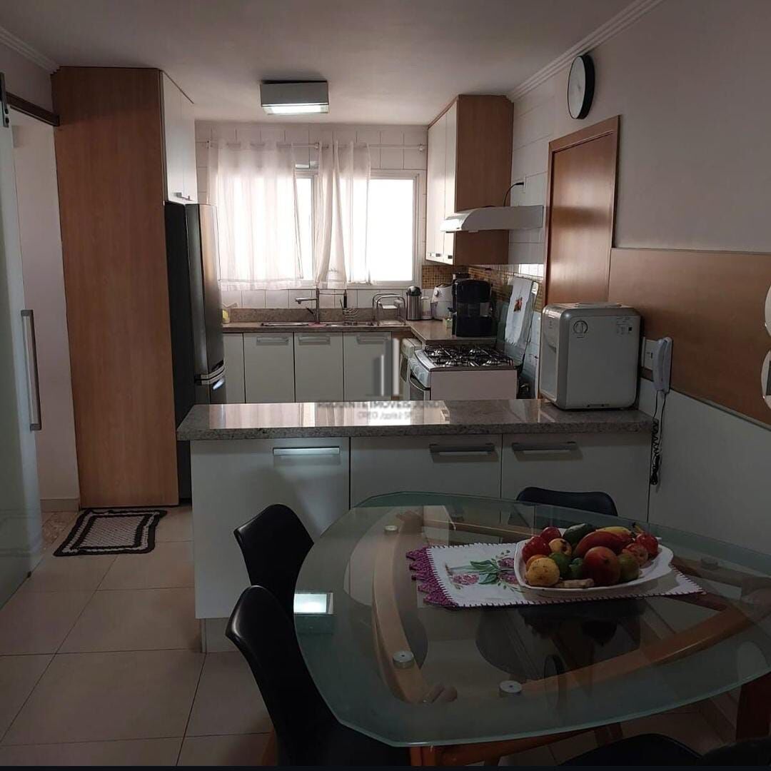 Apartamento à venda com 3 quartos, 187m² - Foto 7