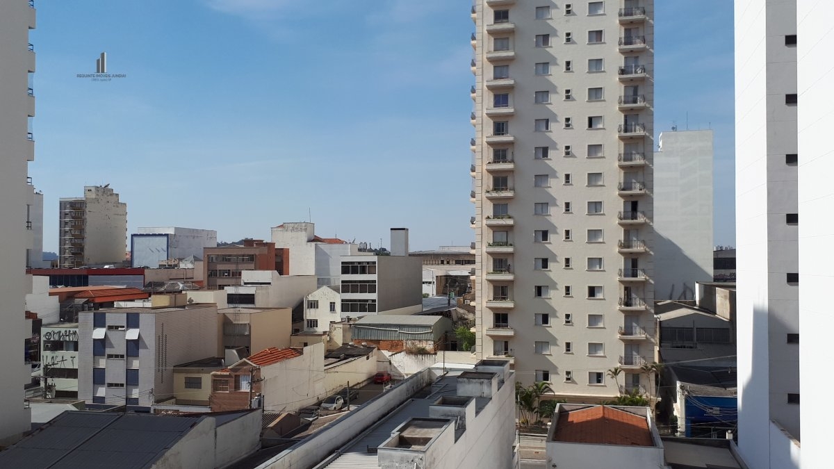 Apartamento à venda com 3 quartos, 135m² - Foto 6