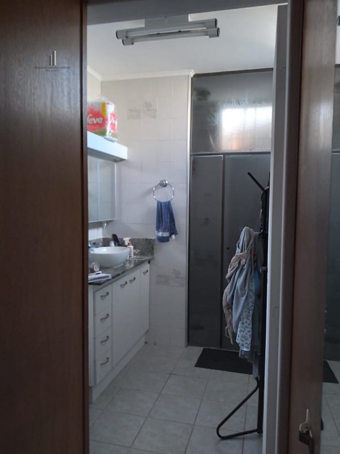 Casa à venda com 3 quartos, 191m² - Foto 14