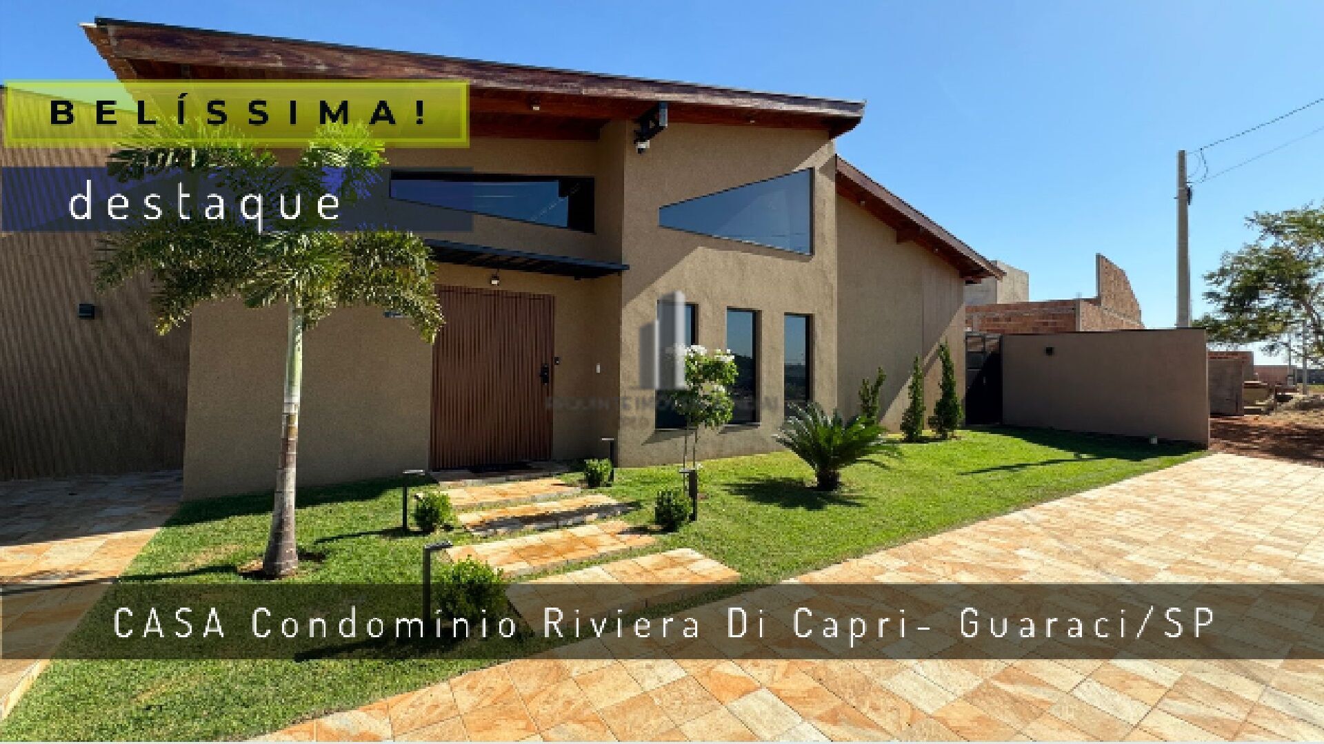 Casa de Condomínio à venda com 3 quartos, 288m² - Foto 1