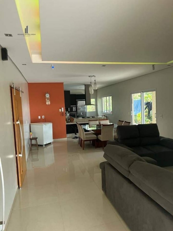 Fazenda à venda com 6 quartos, 500m² - Foto 2