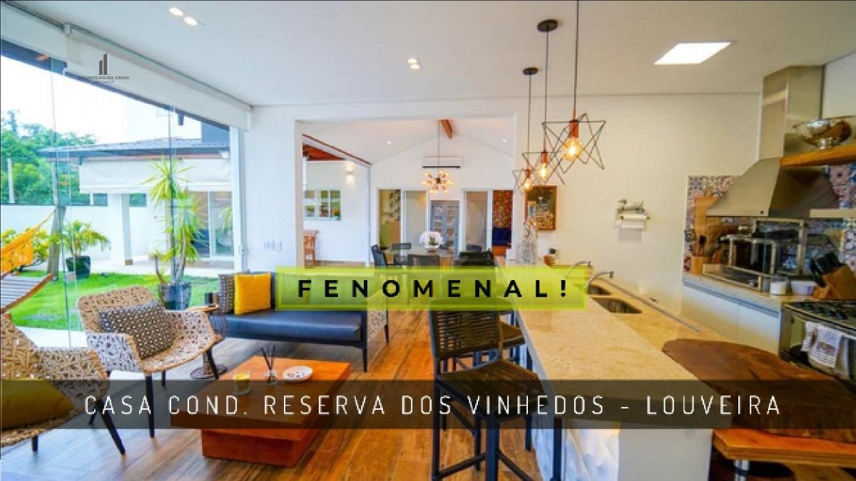 Casa à venda com 3 quartos, 357m² - Foto 1