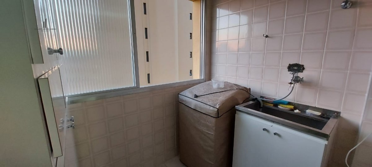 Apartamento à venda com 1 quarto, 83m² - Foto 16