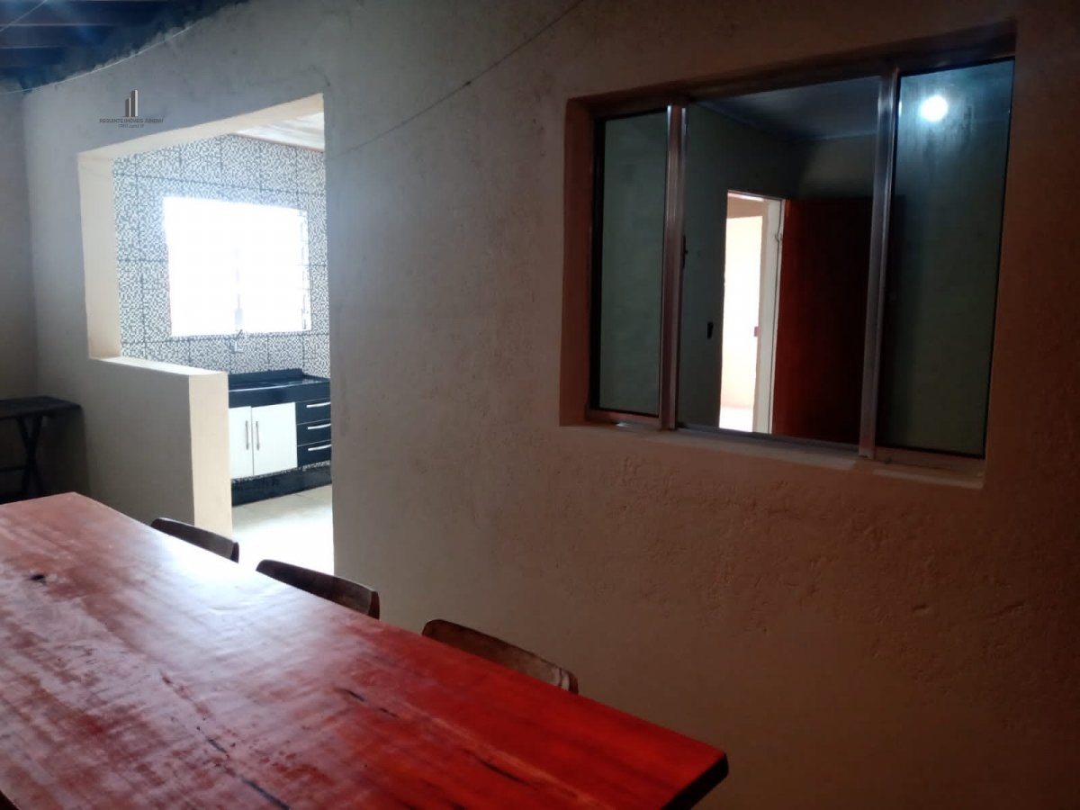 Casa à venda com 2 quartos, 100m² - Foto 15