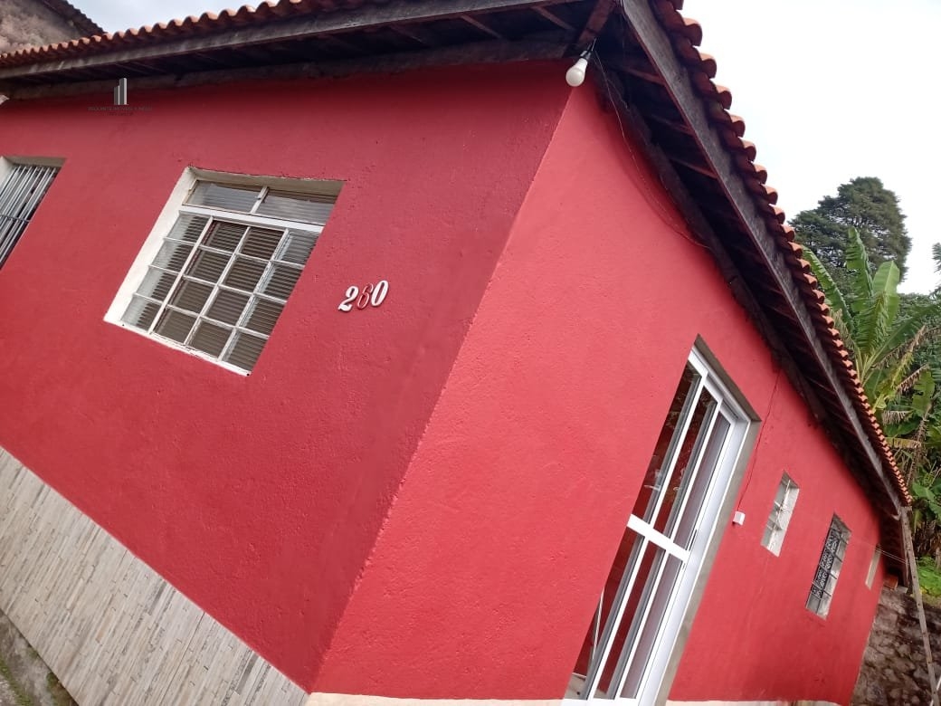 Casa à venda com 2 quartos, 100m² - Foto 4