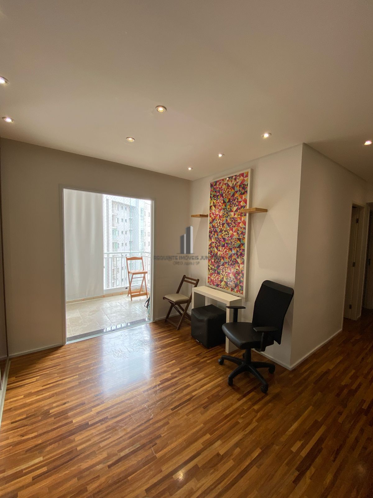 Apartamento à venda com 3 quartos, 83m² - Foto 7
