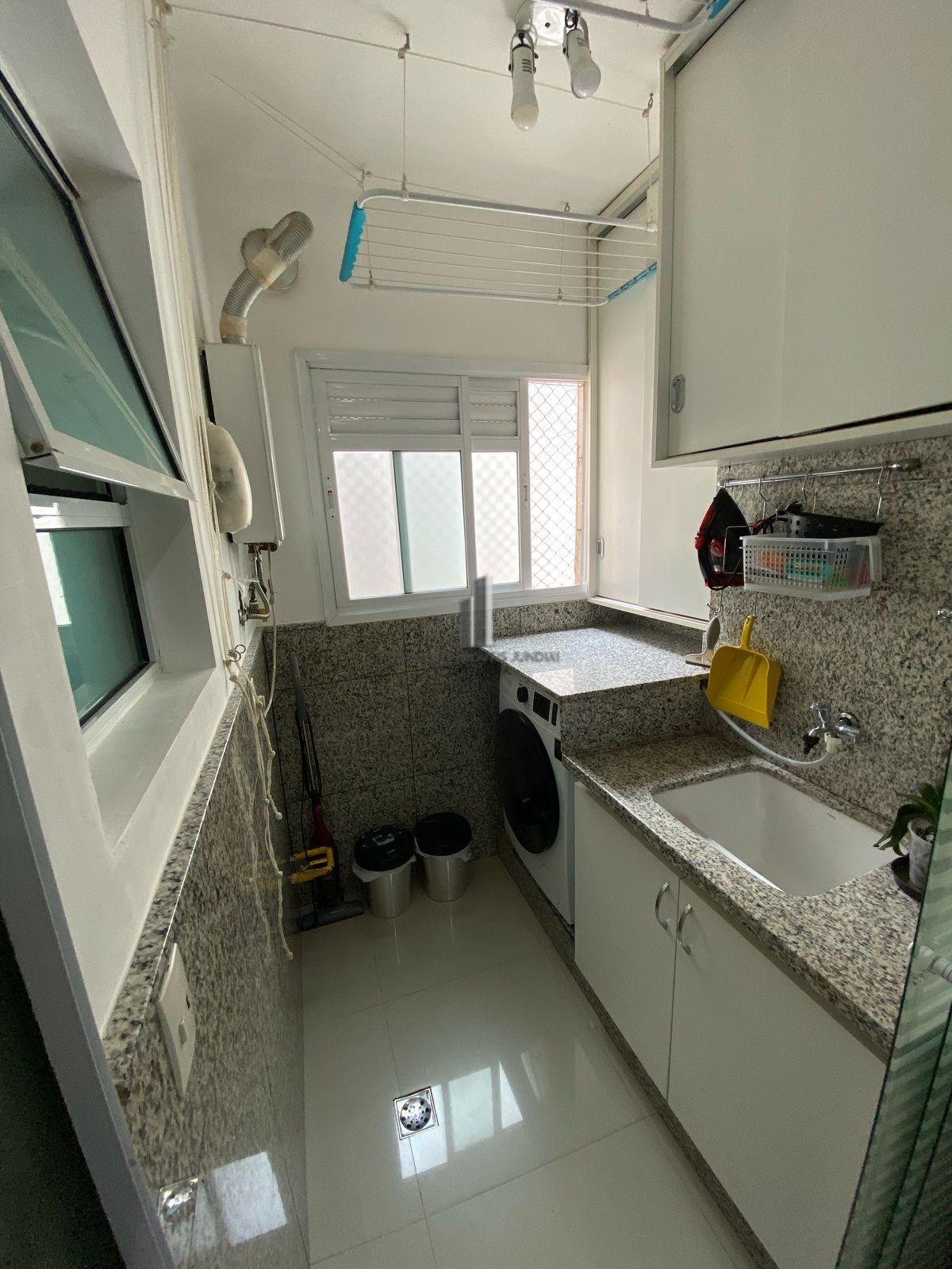 Apartamento à venda com 3 quartos, 83m² - Foto 20