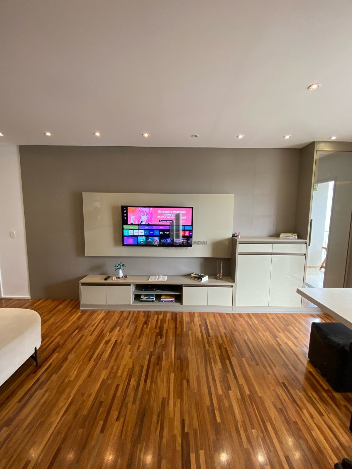 Apartamento à venda com 3 quartos, 83m² - Foto 3
