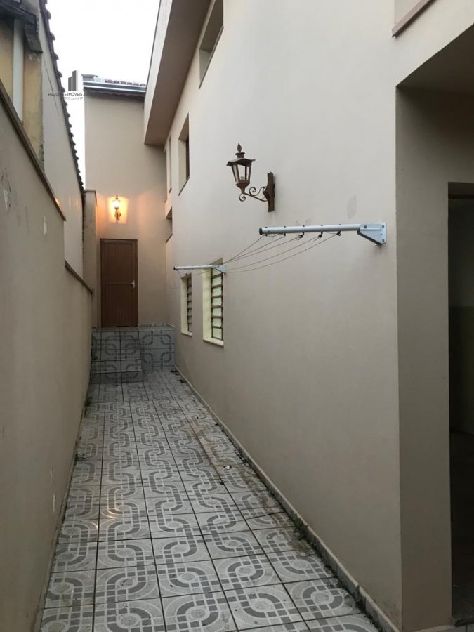 Casa à venda com 7 quartos, 329m² - Foto 17