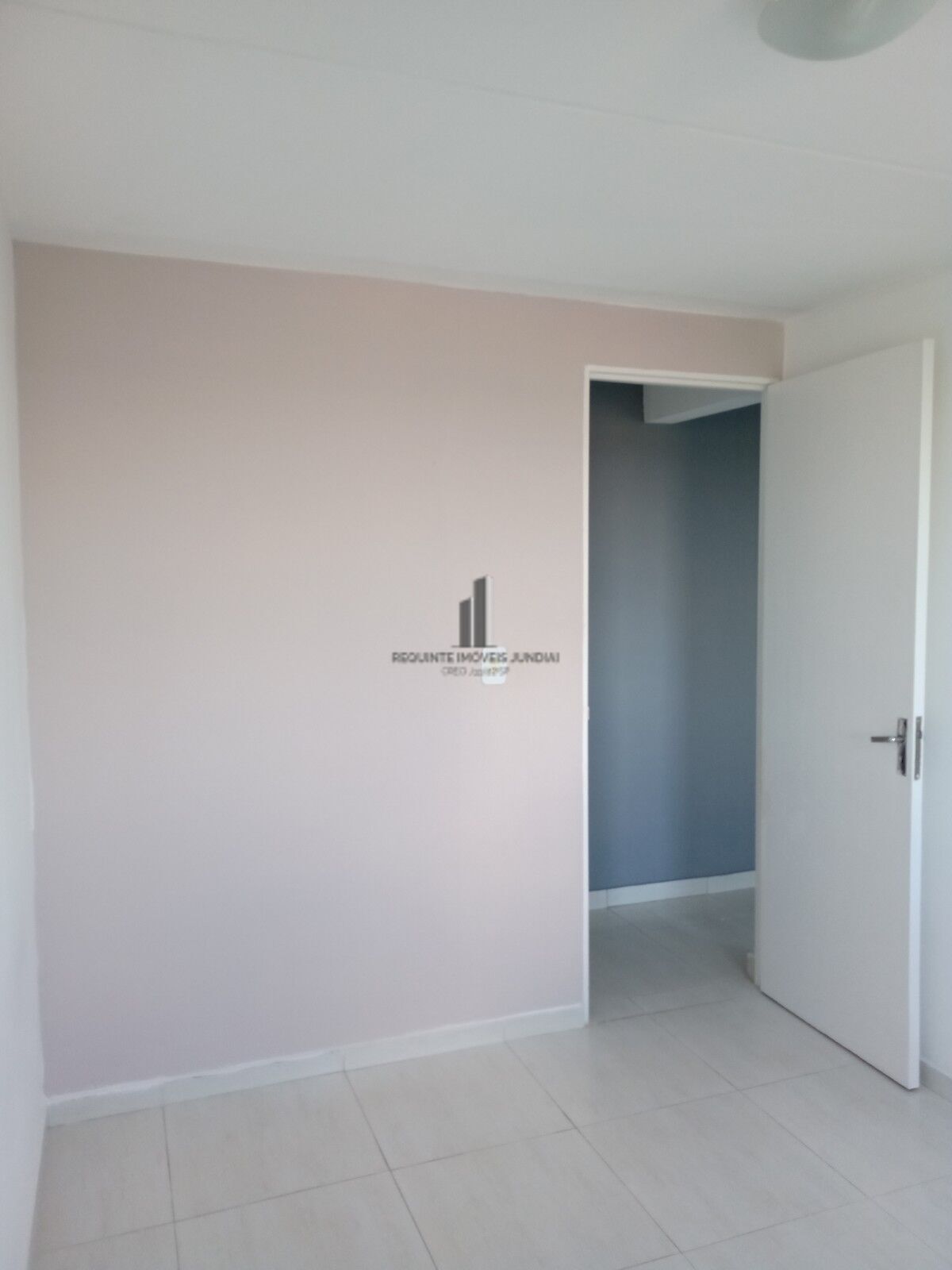 Apartamento à venda com 2 quartos, 47m² - Foto 11
