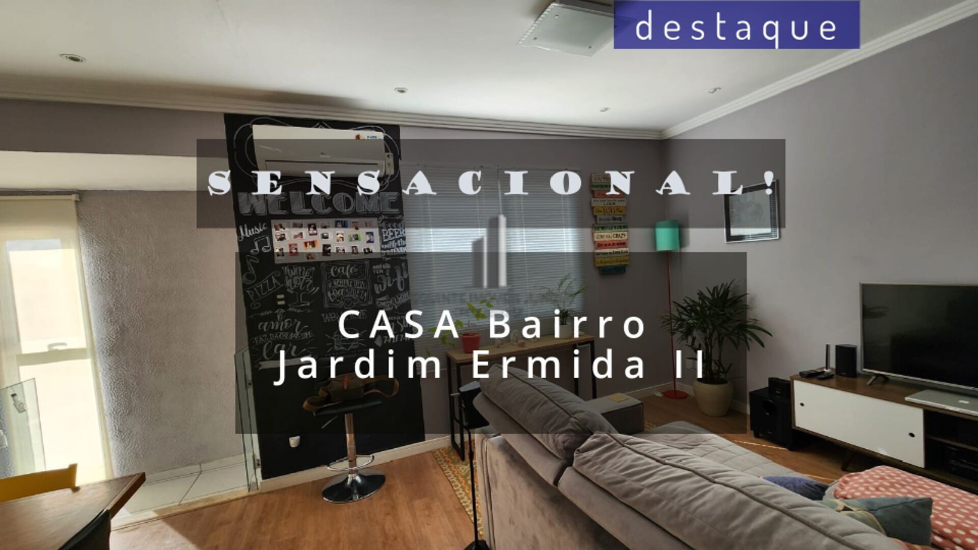 Casa à venda com 2 quartos, 100m² - Foto 1