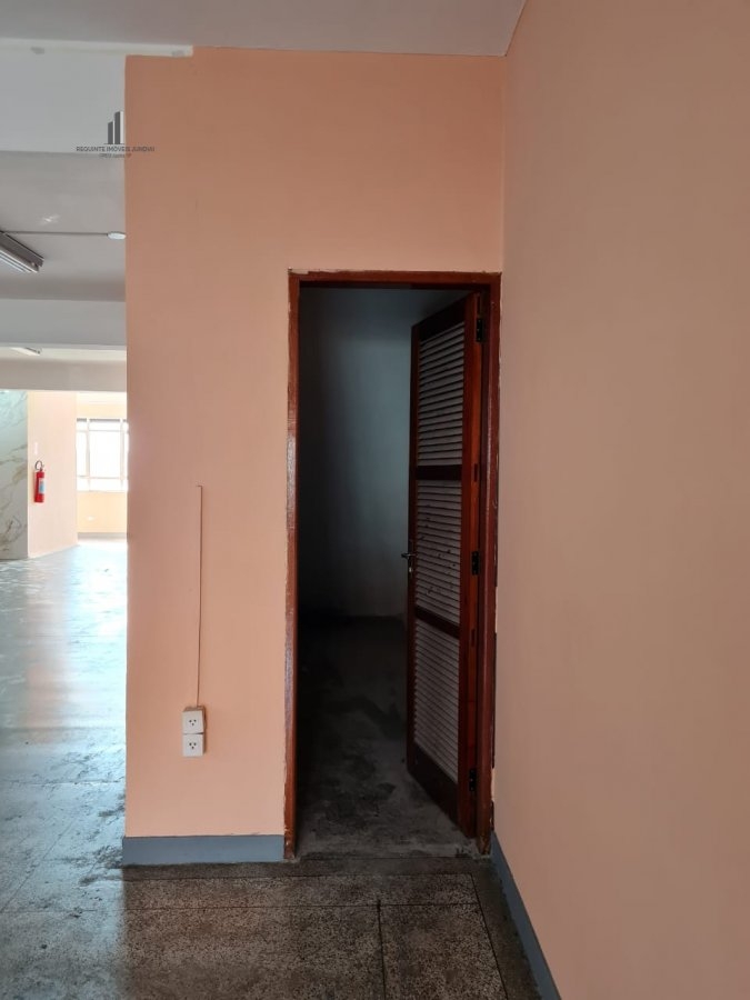 Prédio Inteiro para alugar, 400m² - Foto 8