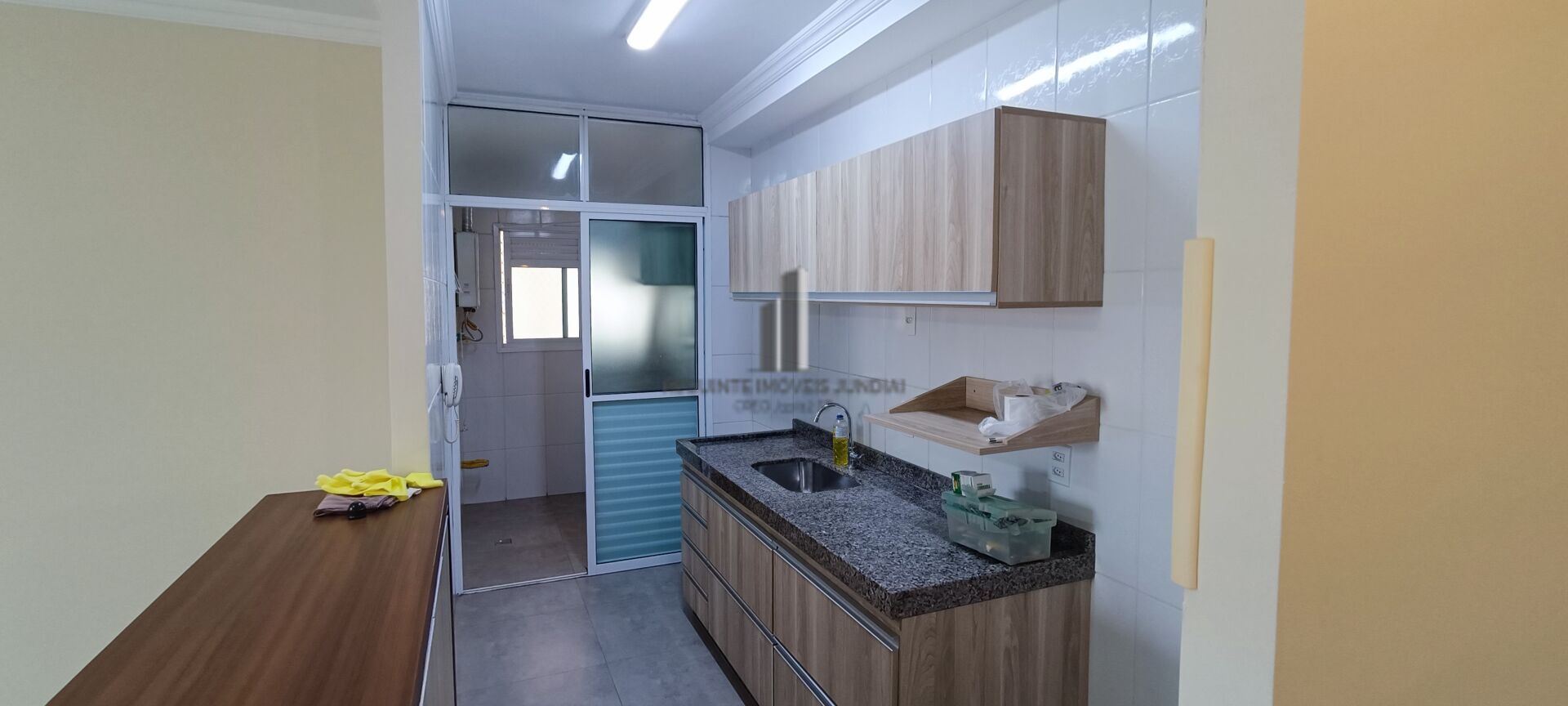 Apartamento para alugar com 2 quartos, 83m² - Foto 11