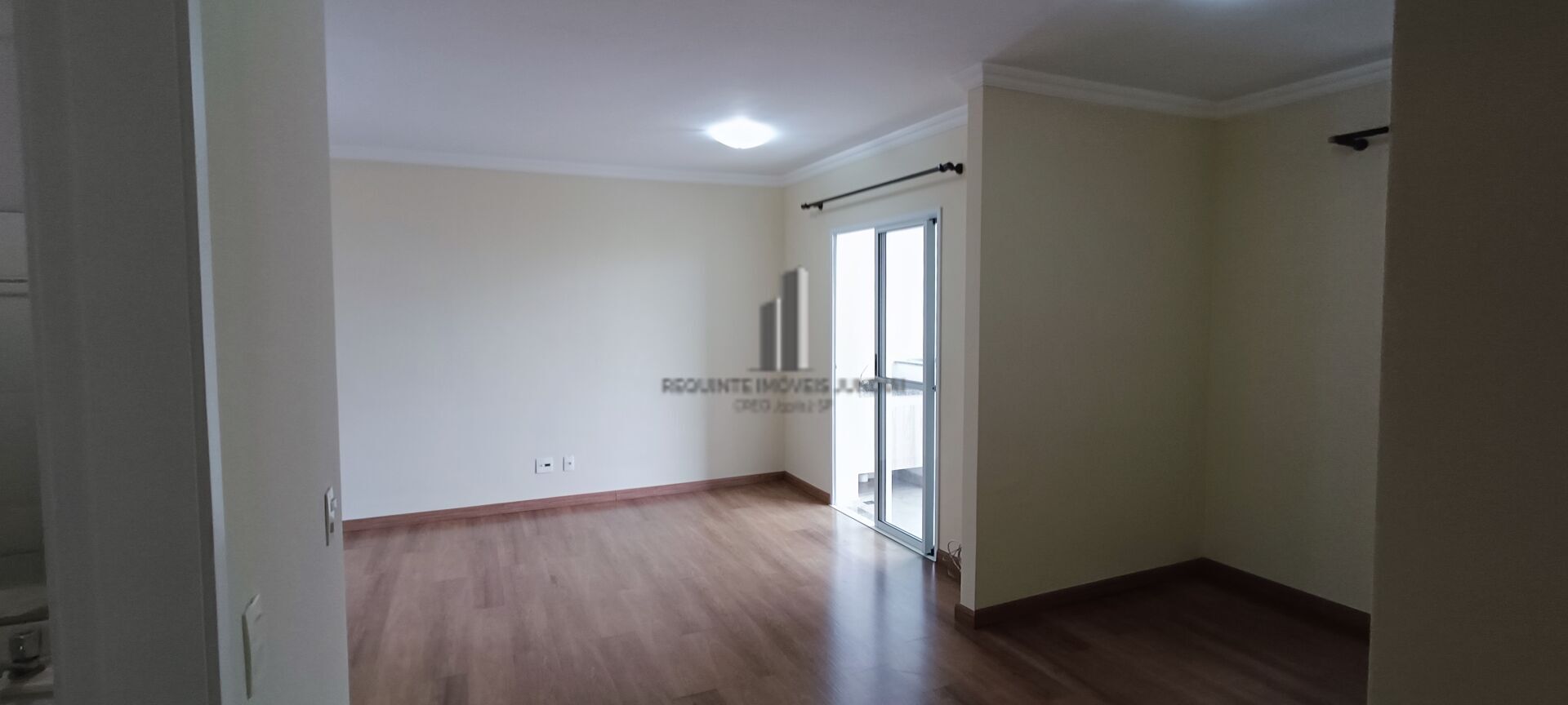 Apartamento para alugar com 2 quartos, 83m² - Foto 7