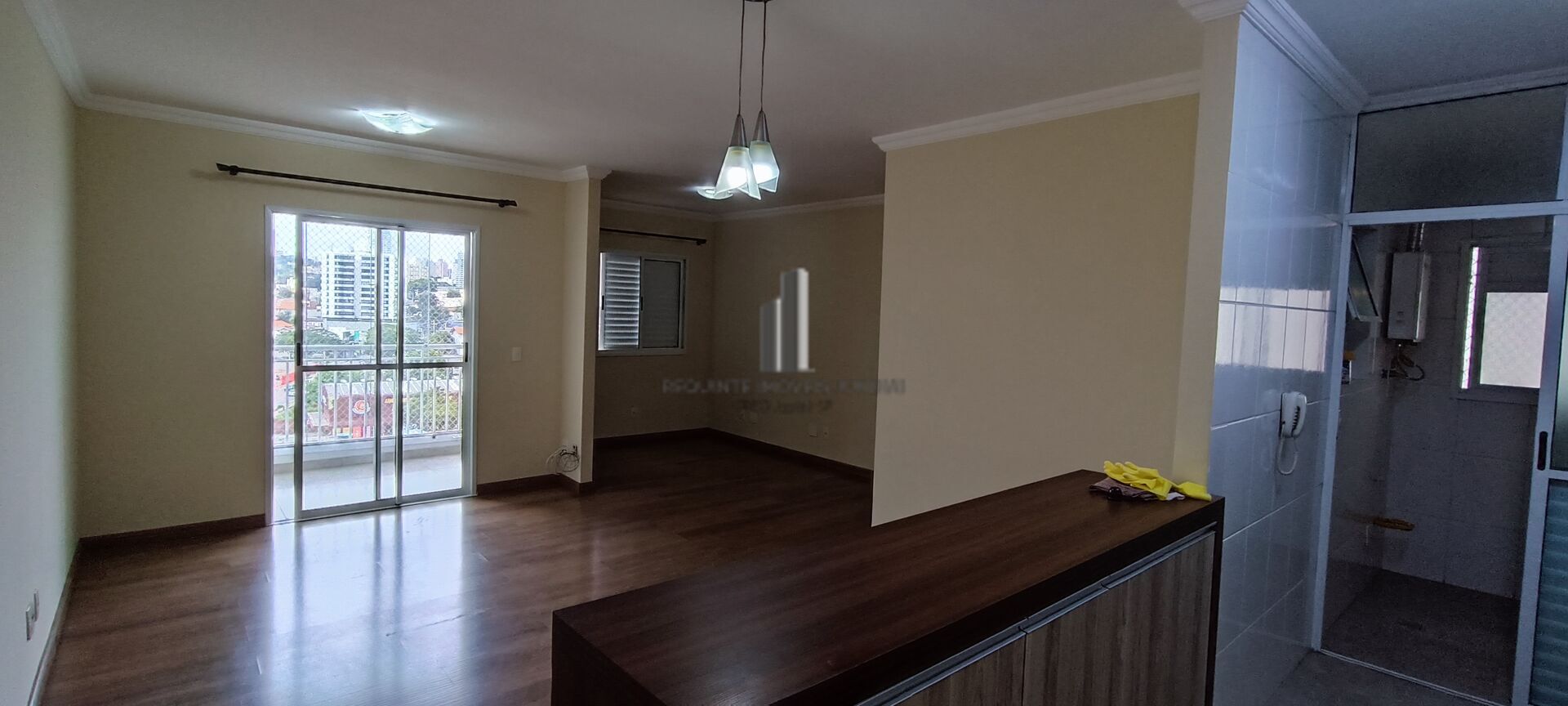 Apartamento para alugar com 2 quartos, 83m² - Foto 2