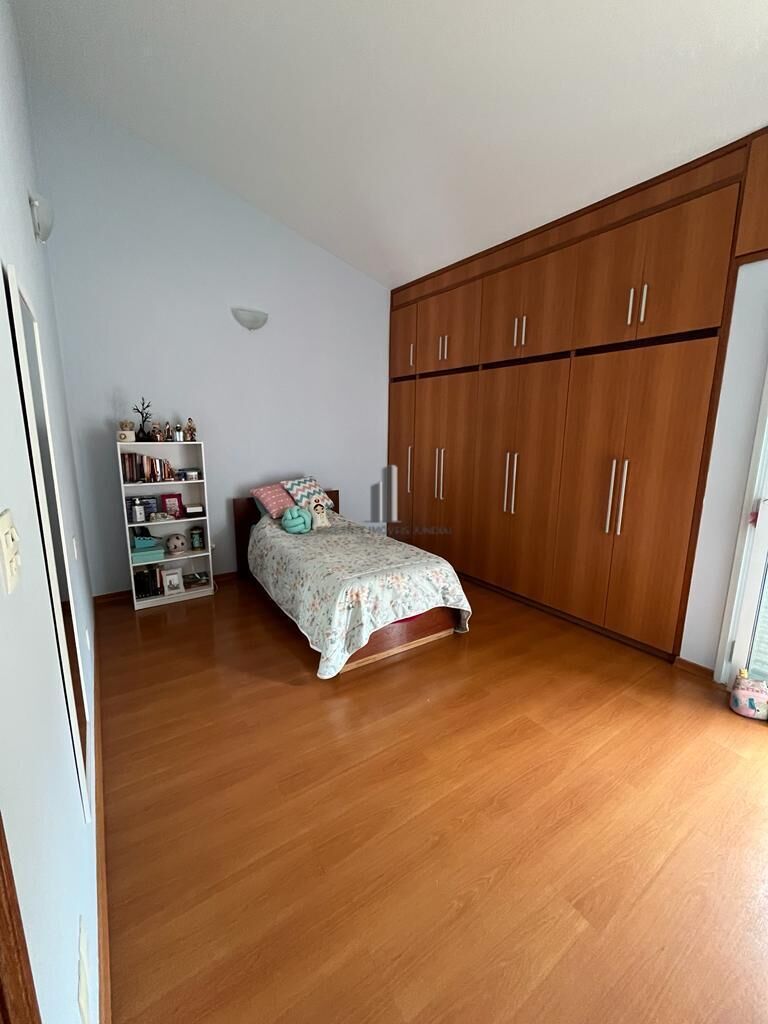 Casa de Condomínio à venda com 4 quartos, 291m² - Foto 22