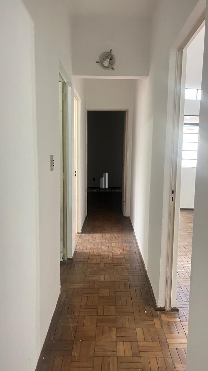 Casa à venda com 3 quartos, 162m² - Foto 7