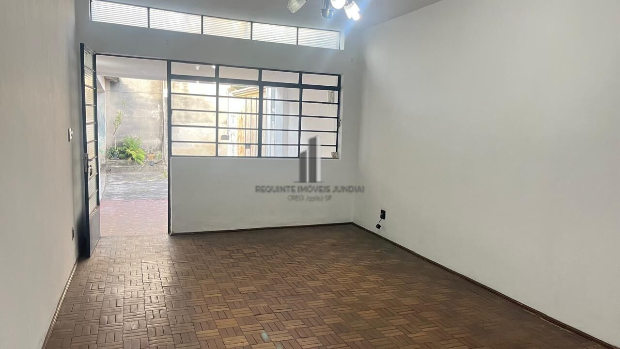 Casa à venda com 3 quartos, 162m² - Foto 3