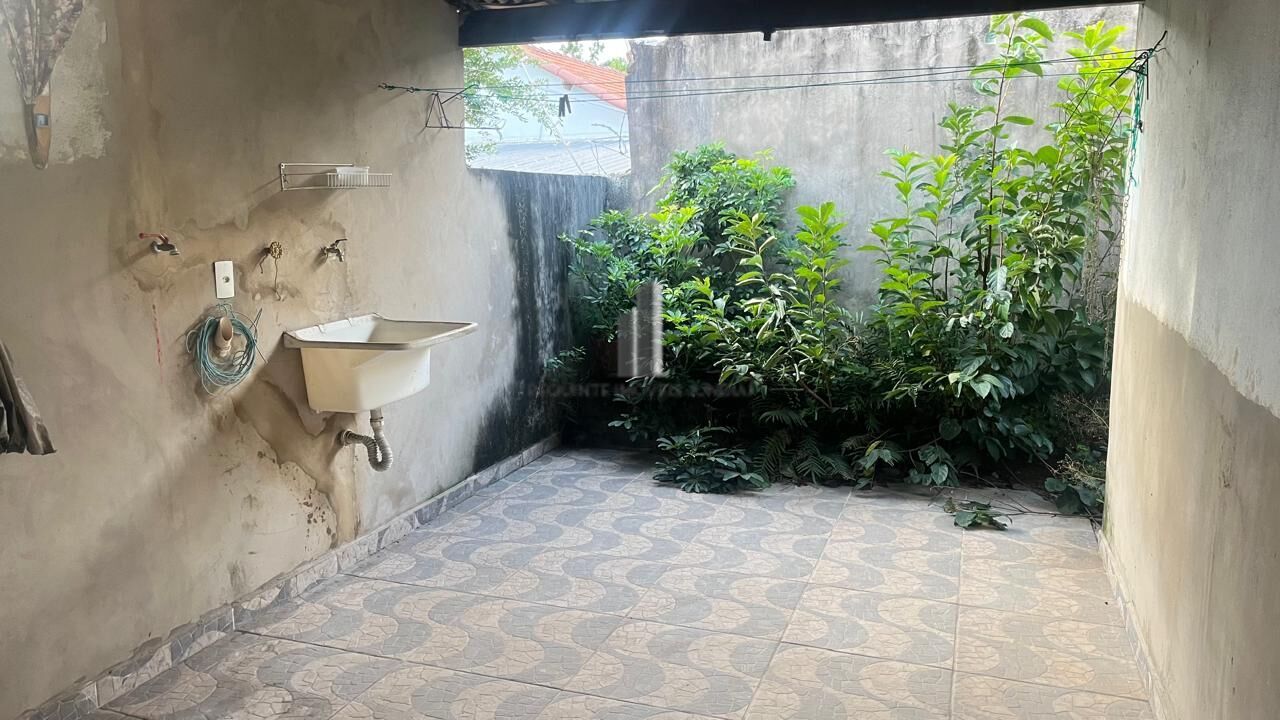 Casa à venda com 3 quartos, 162m² - Foto 13