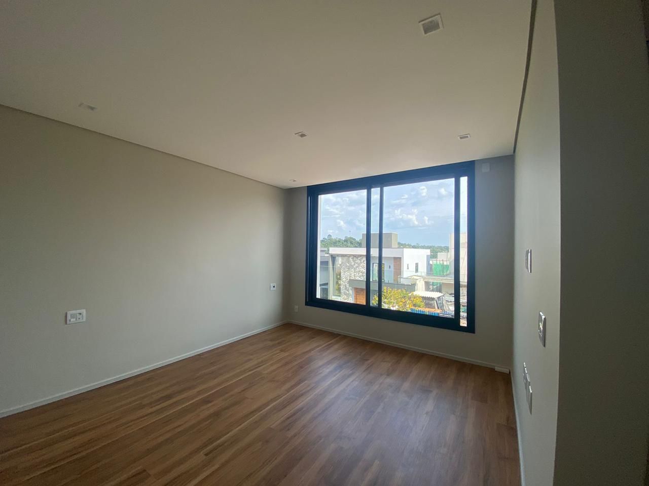 Casa à venda com 3 quartos, 280m² - Foto 12