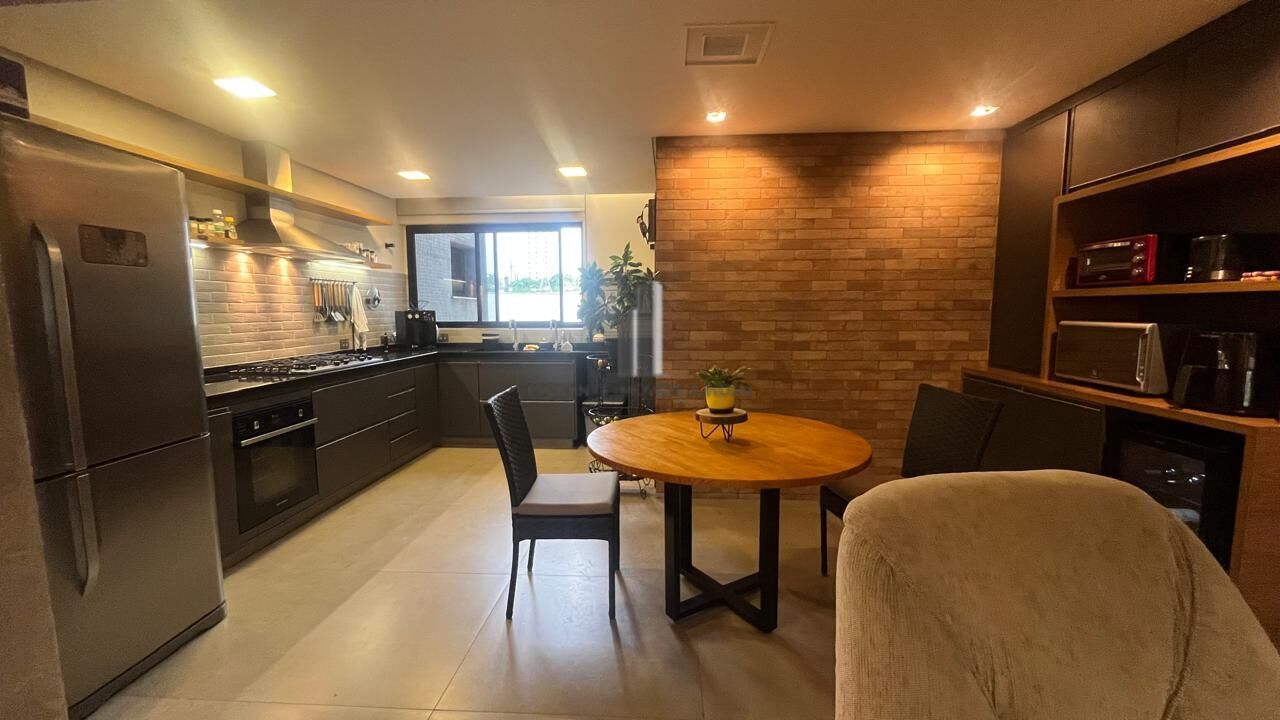 Apartamento, 3 quartos, 150 m² - Foto 2