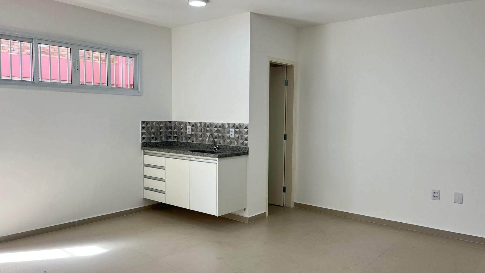 Prédio Inteiro para alugar, 30m² - Foto 3