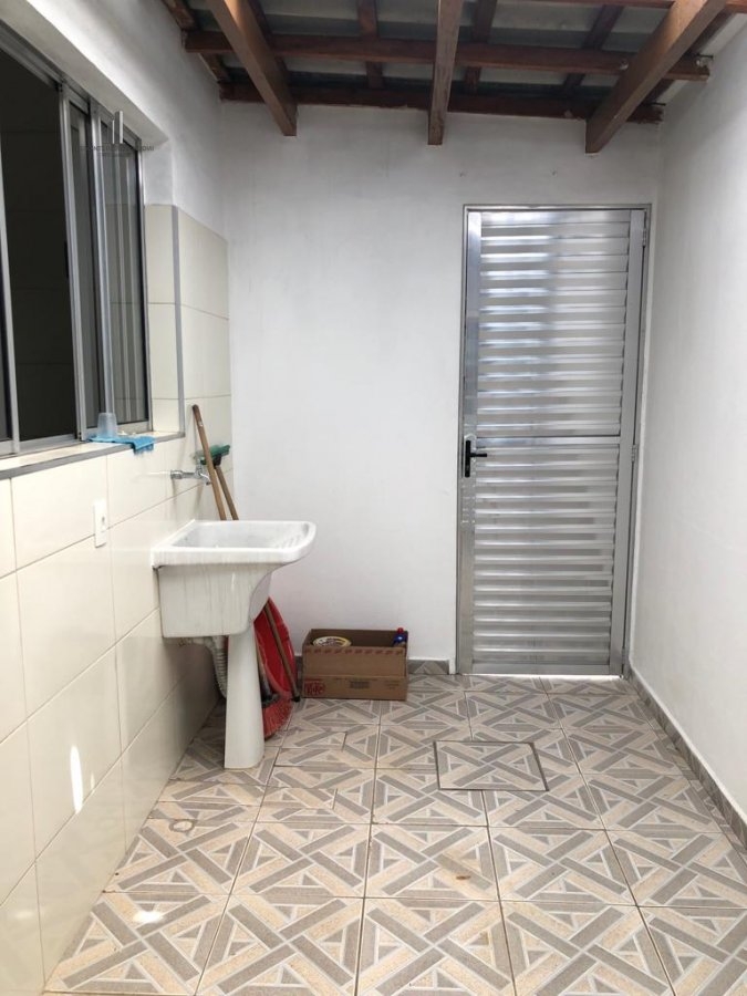 Casa à venda com 2 quartos, 110m² - Foto 12