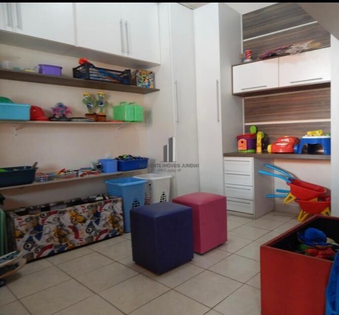 Casa à venda com 3 quartos, 281m² - Foto 16