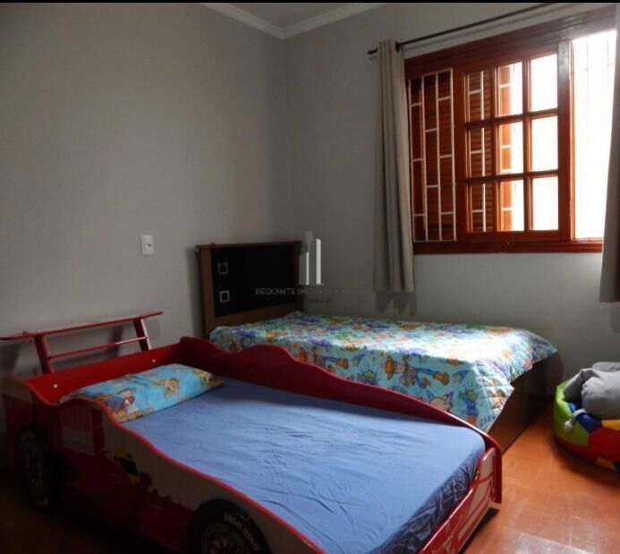 Casa à venda com 3 quartos, 281m² - Foto 23