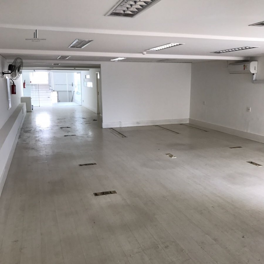 Prédio Inteiro para alugar, 1400m² - Foto 12