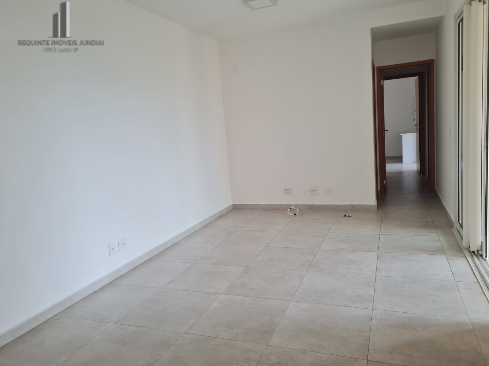 Apartamento à venda com 2 quartos, 82m² - Foto 10