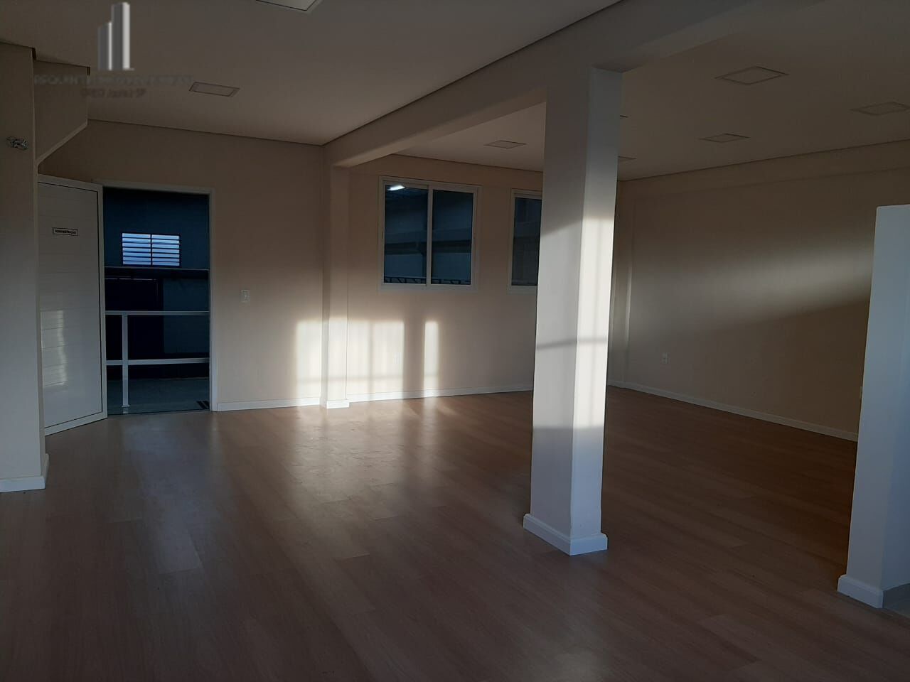 Depósito-Galpão-Armazém à venda, 414m² - Foto 17