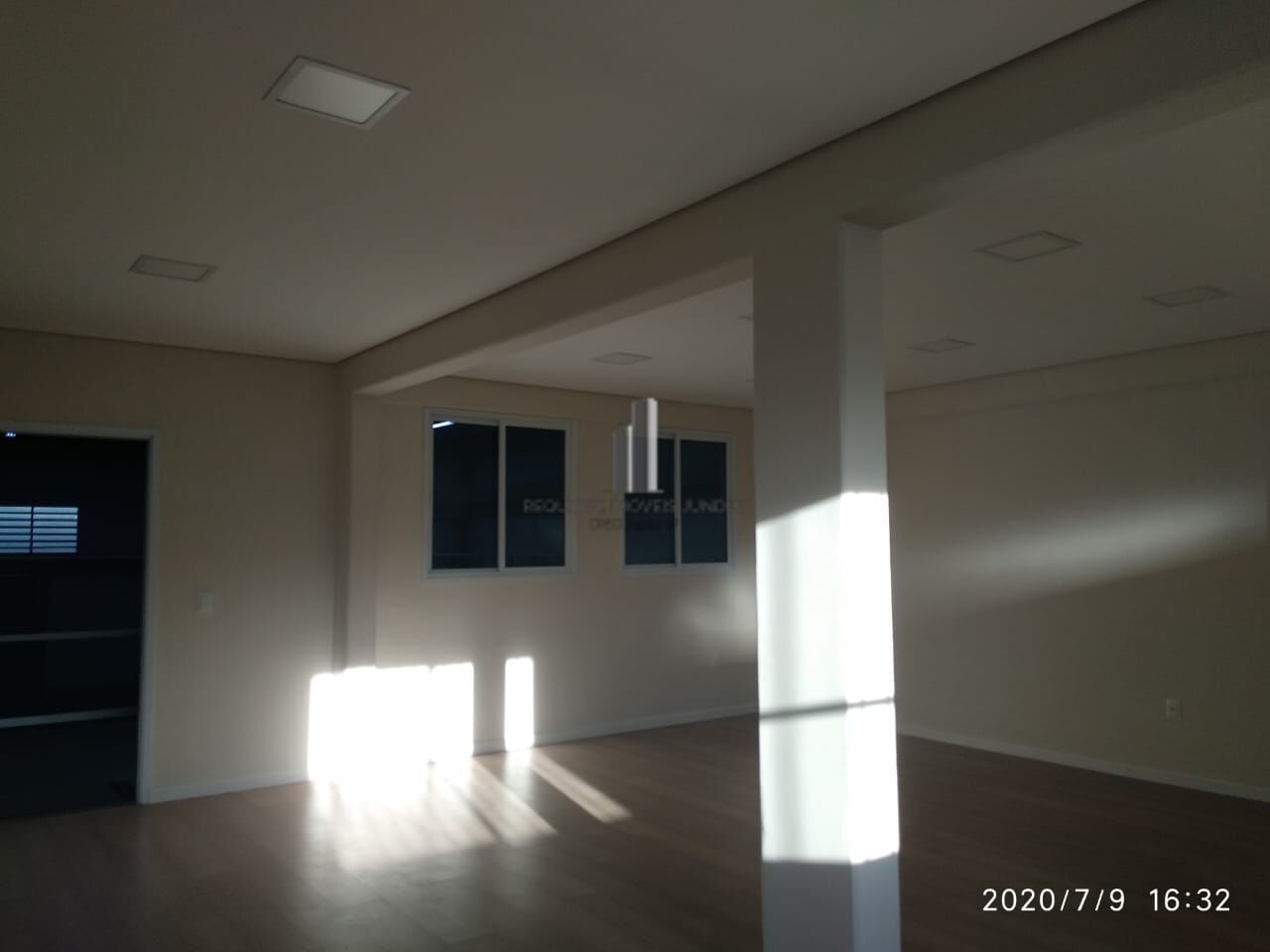 Depósito-Galpão-Armazém à venda, 414m² - Foto 18