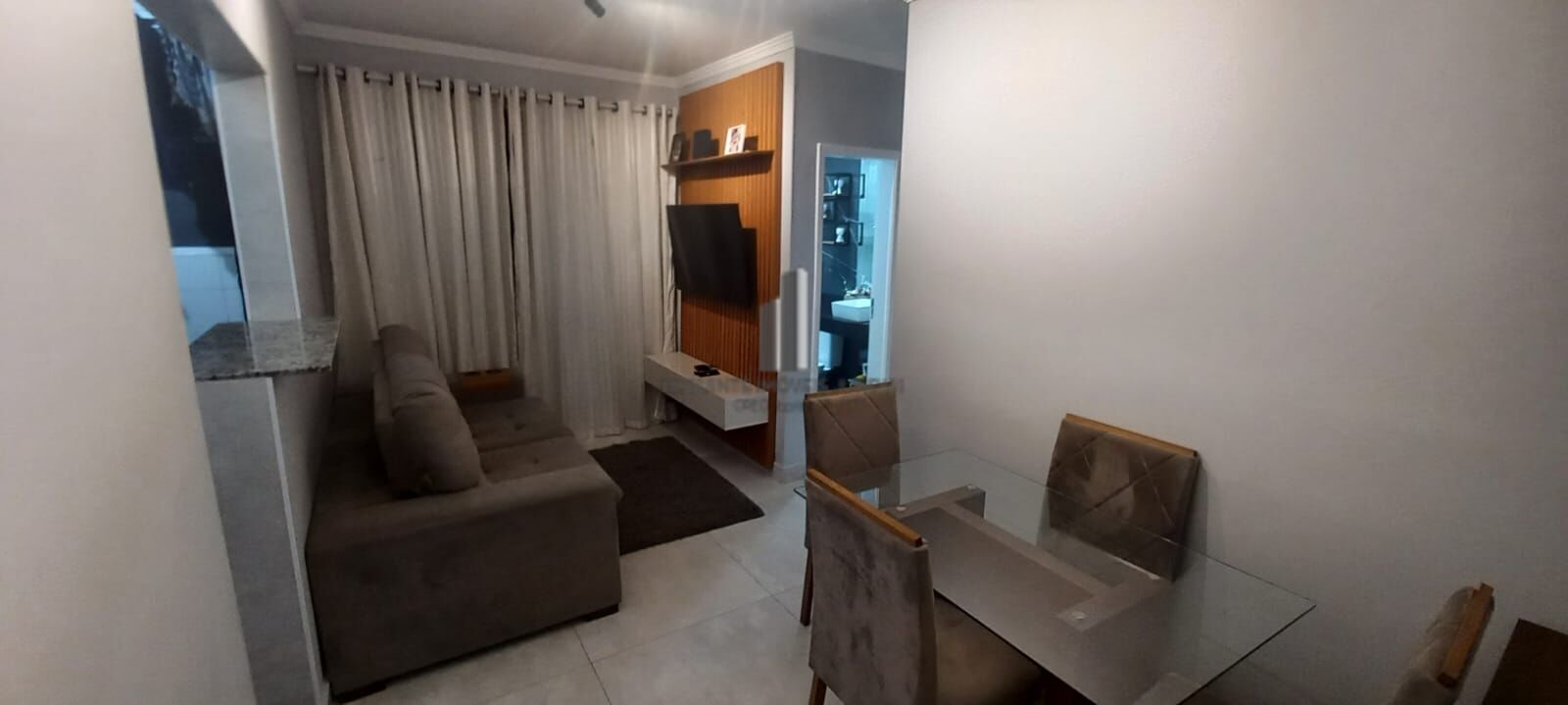 Apartamento à venda com 2 quartos, 50m² - Foto 2