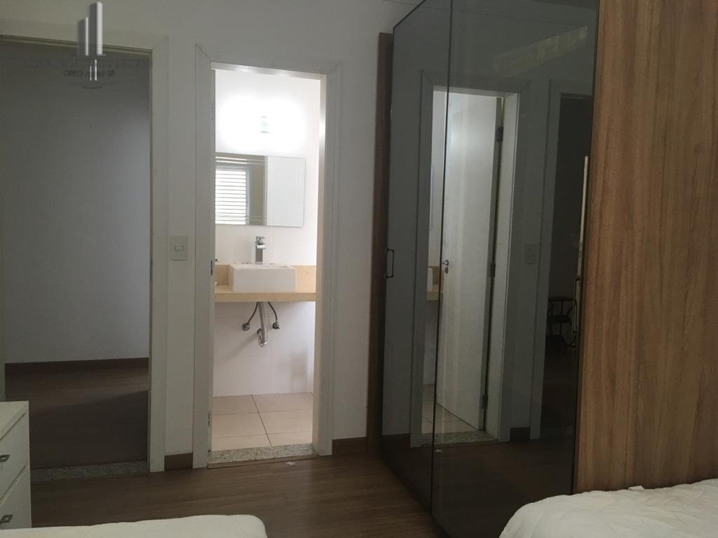 Apartamento para alugar com 4 quartos, 175m² - Foto 23