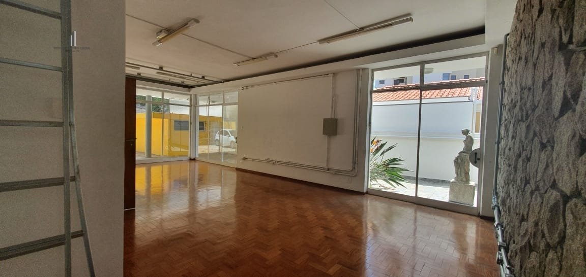 Prédio Inteiro para alugar, 650m² - Foto 3