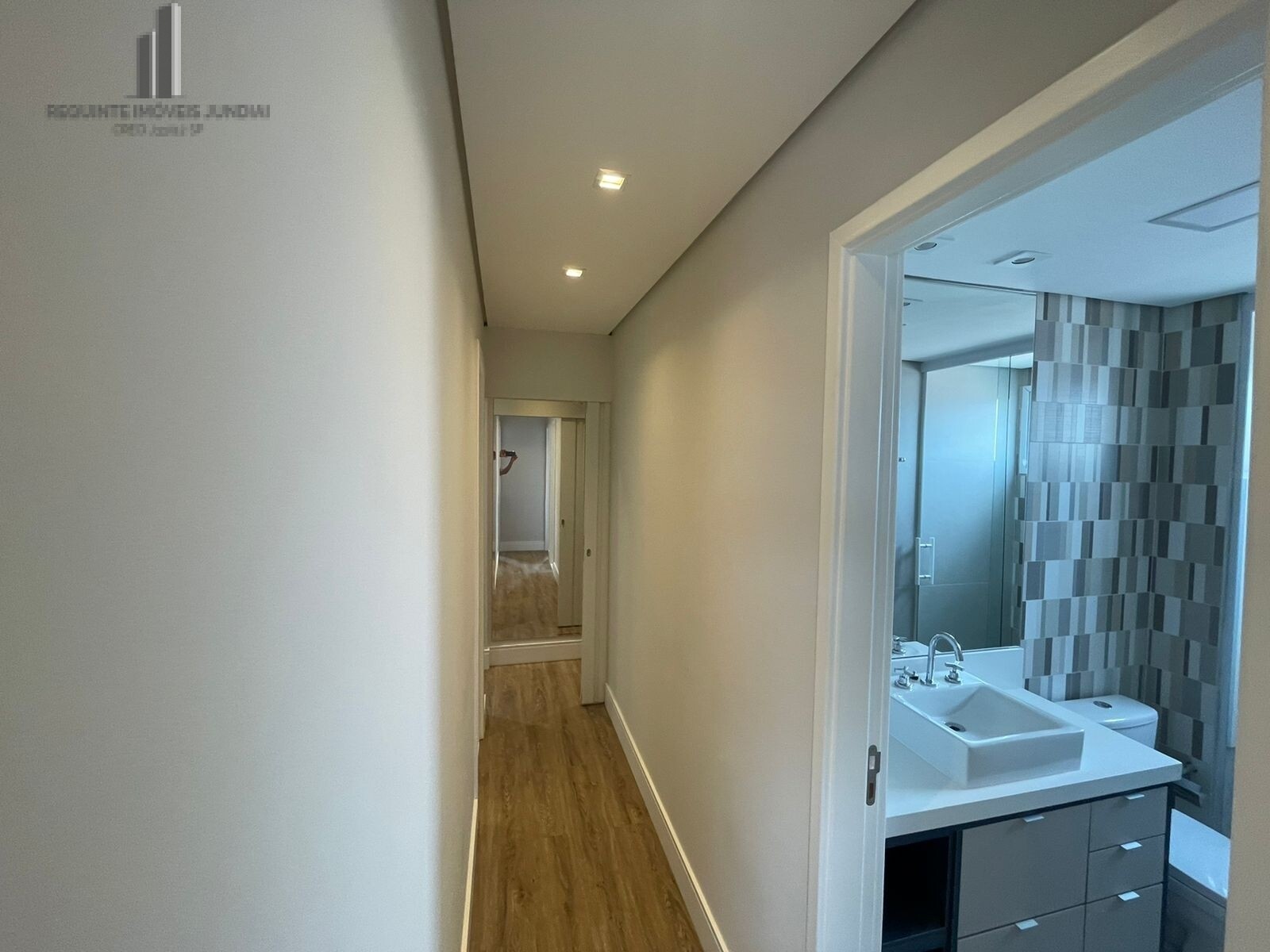 Apartamento à venda com 3 quartos, 113m² - Foto 16