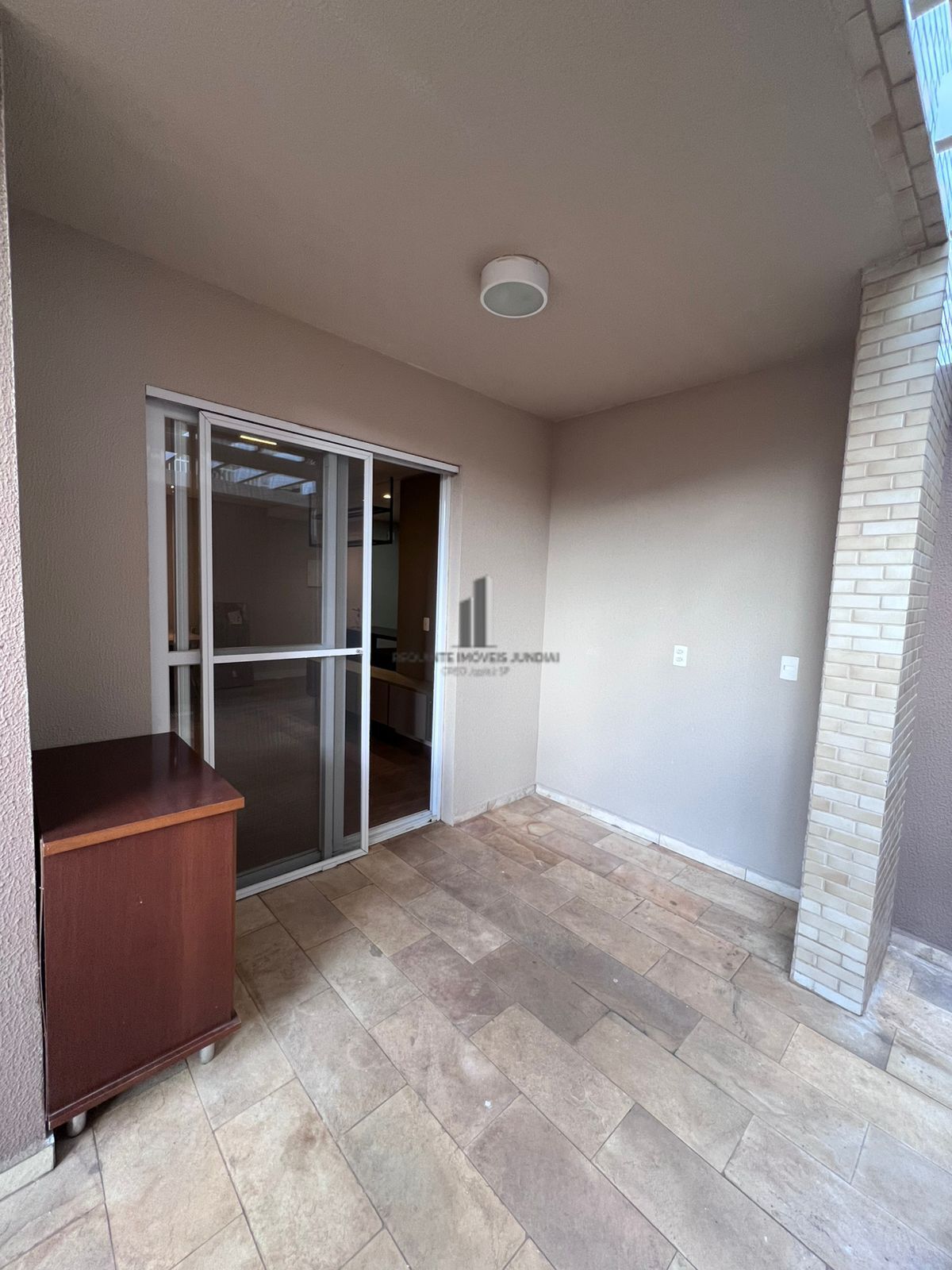 Apartamento para alugar com 2 quartos, 93m² - Foto 7